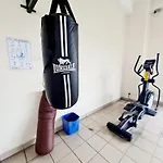 8 Guest 3 Room Oug E3 Old Klang Bkt Jalil Pavilion Stadium Mid Valley Bangsar Puchong Ioi