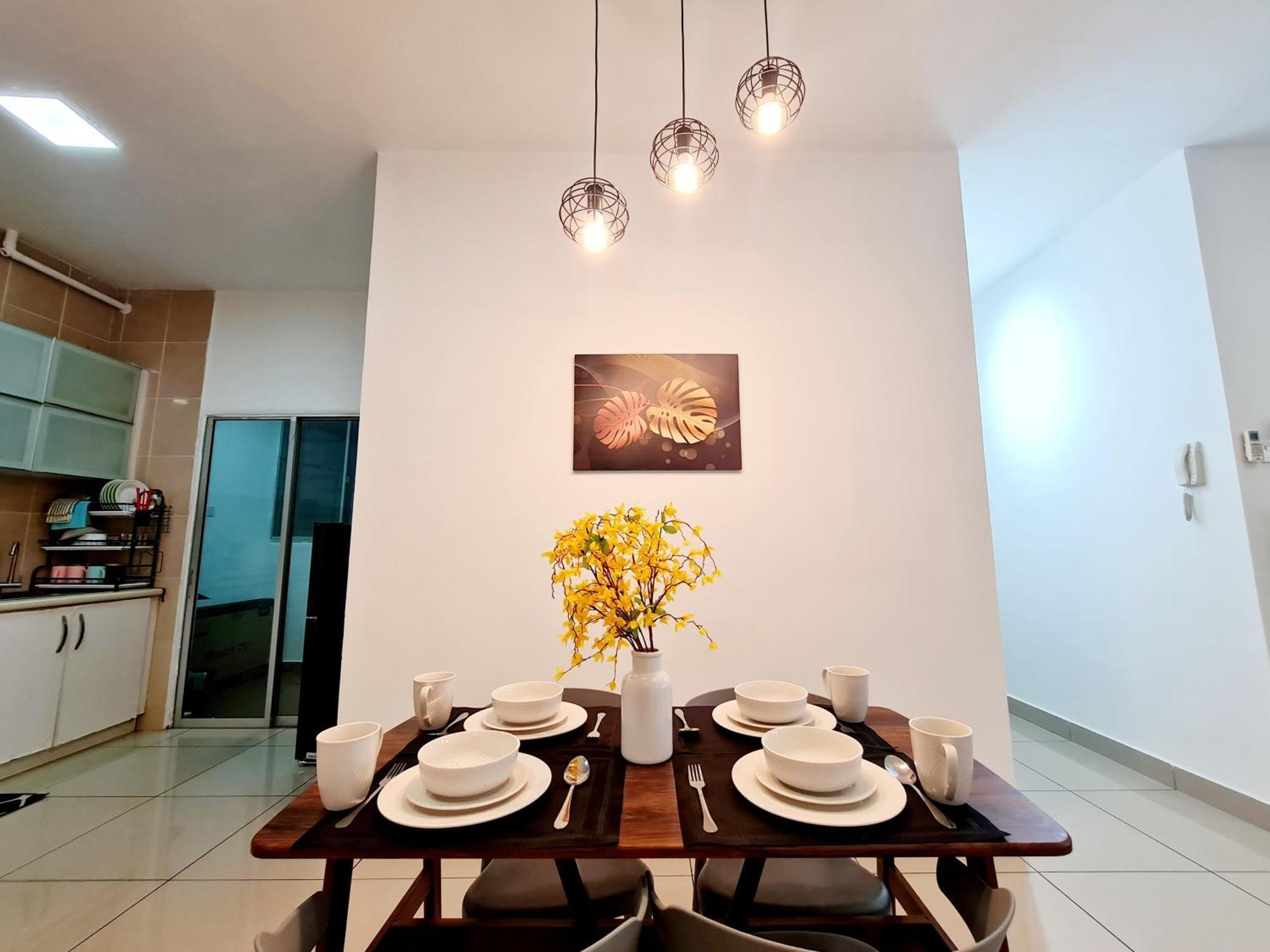 8 Guest 3 Oug E3 Old Klang Bkt Jalil Pavilion Stadium Mid Valley Bangsar Puchong Ioi Pangsapuri